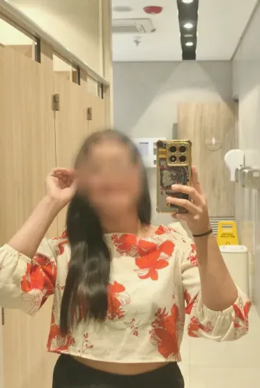 Clara, 31 años